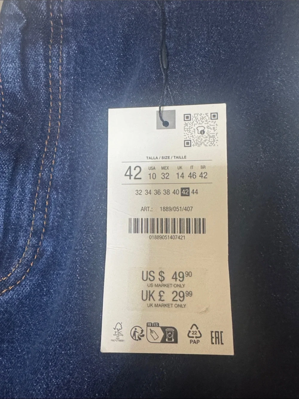 ZARA Dark Blue Wide-Leg Denim Jeans with Tan Belt